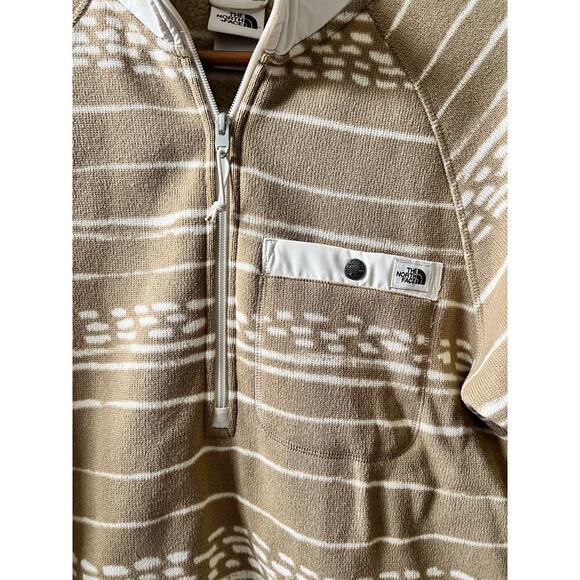 The North Face men's 1/4 zip sweater Gordon Lyons pullover size small - Picture 2 of 5